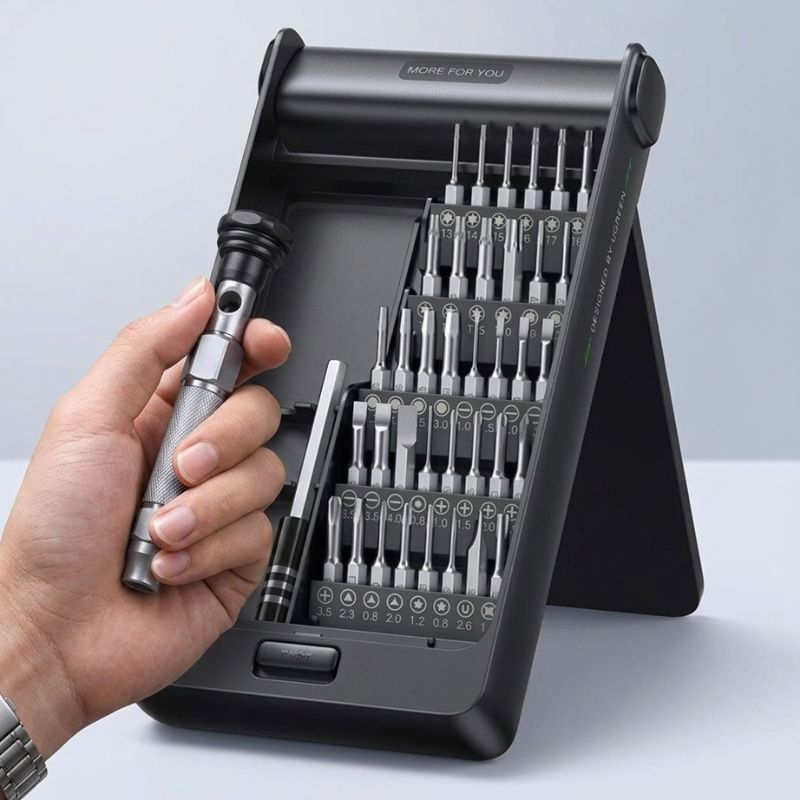 UGREEN 15354 Universal 38-in-1 Precision Magnetic Screwdriver Set UT110